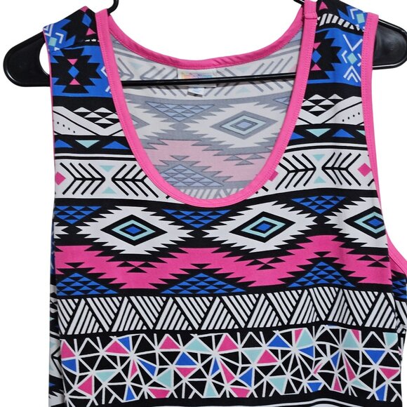 LuLaRoe Aztec Print Sleeveless Tank Dress Size XL Geometric Pattern Flowy Design - Picture 4 of 6
